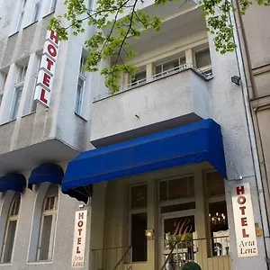 Arta Lenz Hotel